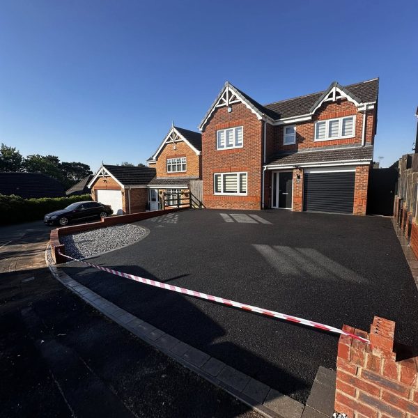 569299873_758445070562493_8928192515366970397_n